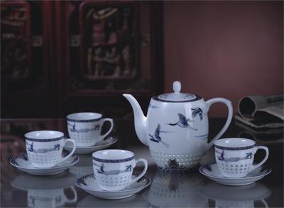 晶玲瓏-祥和茶具 高雅設計，品質(zhì)傳承